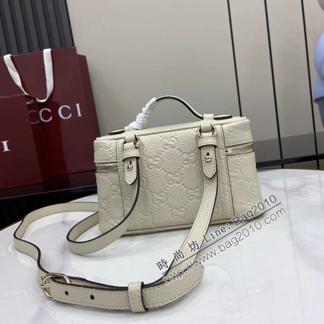 Gucci專櫃古馳最新款Emblem系列小號手袋手提化妝包 jh2843型號：815949